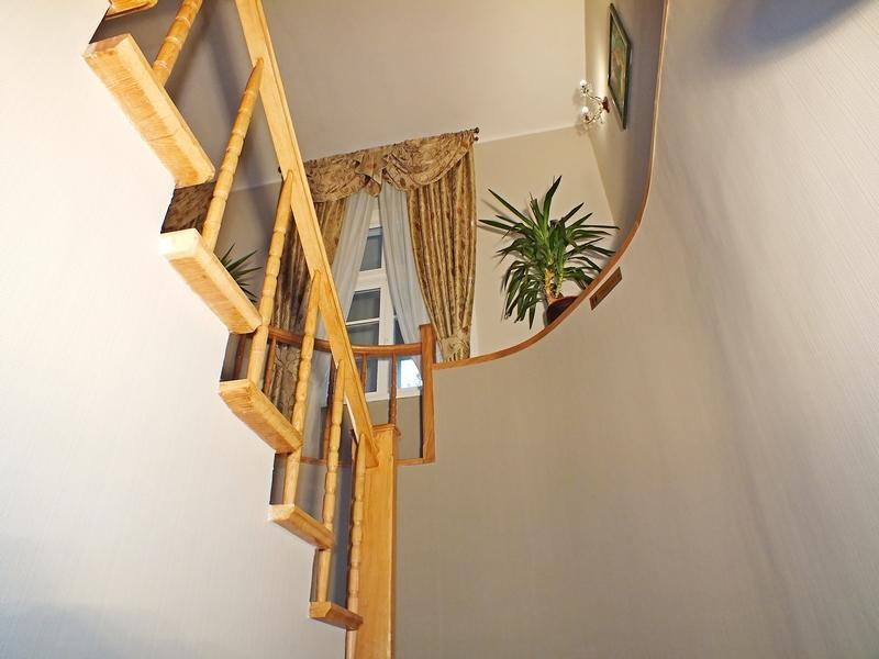Dom Pracy Tworczej Hotel Goluchow ภายนอก รูปภาพ